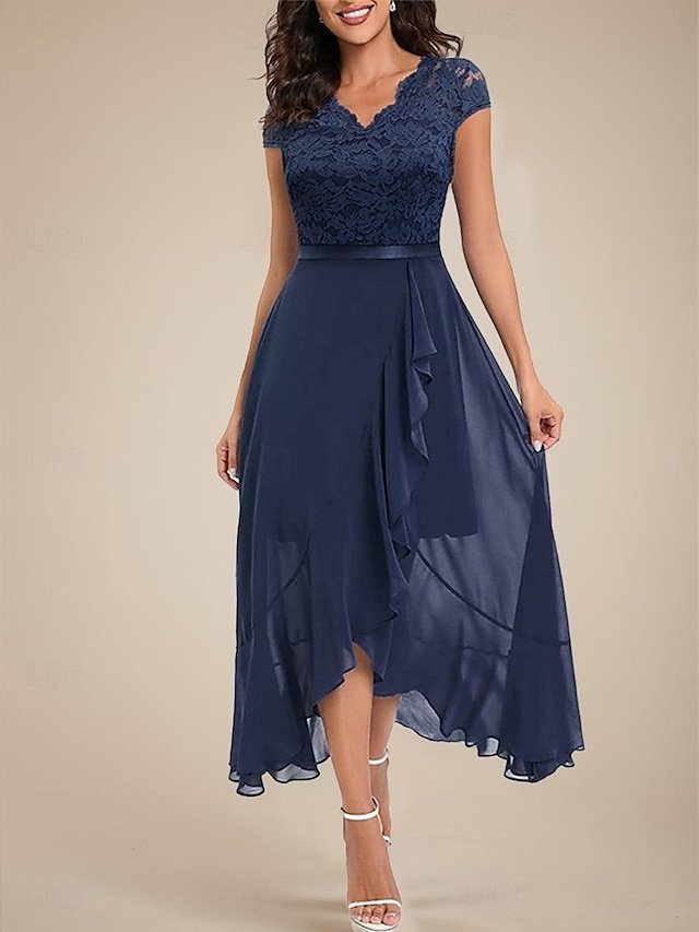 Elegant Regular Fit Lace V Neck Short Sleeve Maxi Dress - Image 1