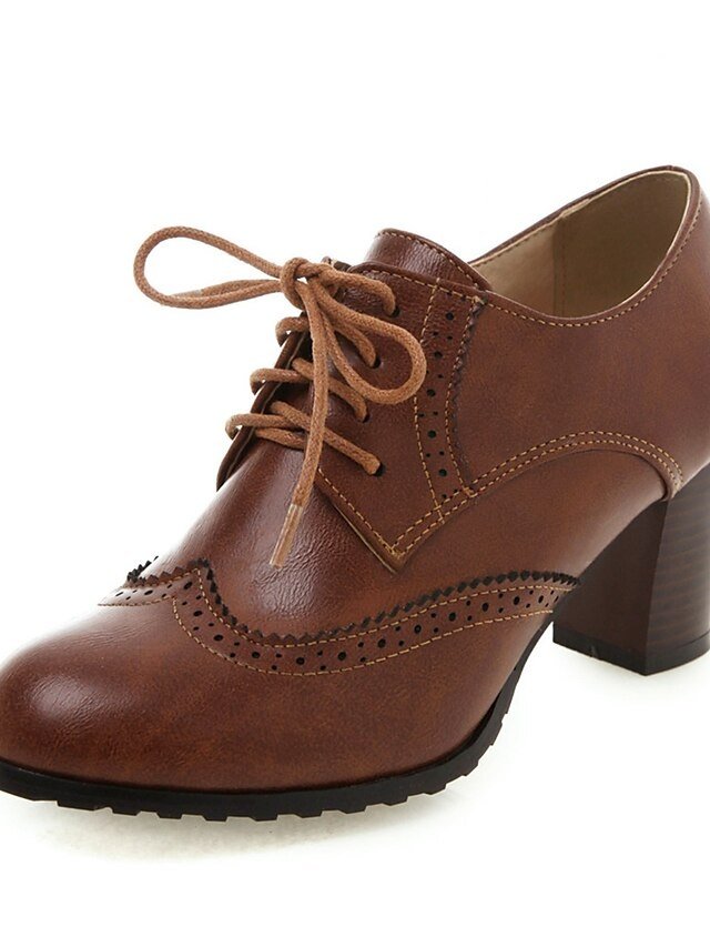 Vintage Chunky Heel Brogue Oxford Mid Heel Shoes - Image 2