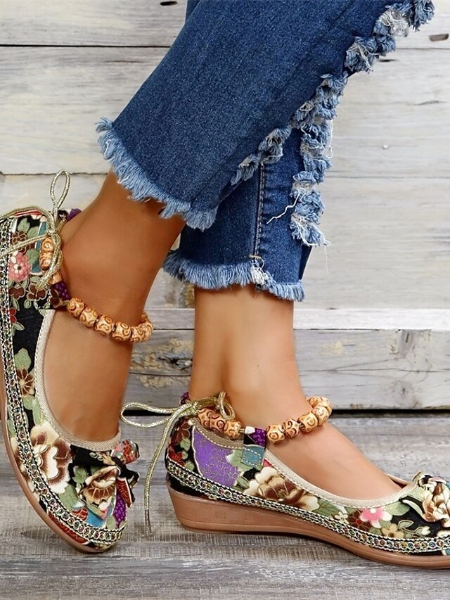 Vintage Floral Embroidered Slip-On Bowknot Ballet Flats - Image 1