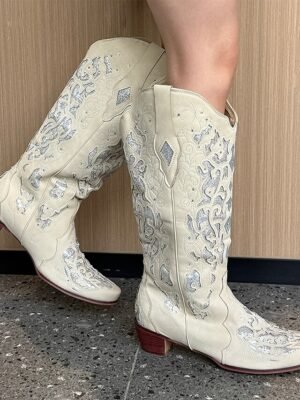 Vintage-Style Mid Calf Embroidered Western Pointed Toe Boots - Image 4